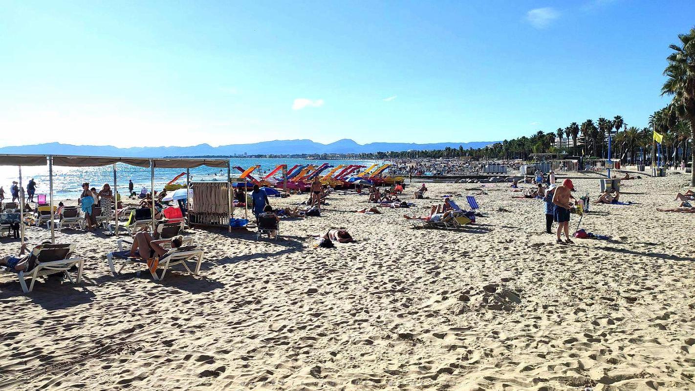 Salou - Plage du Levant et Passeo Jacques 1er - 017.jpg